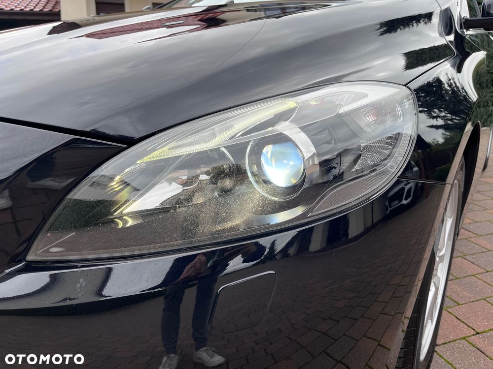 Volvo V40 D2 Momentum - 23