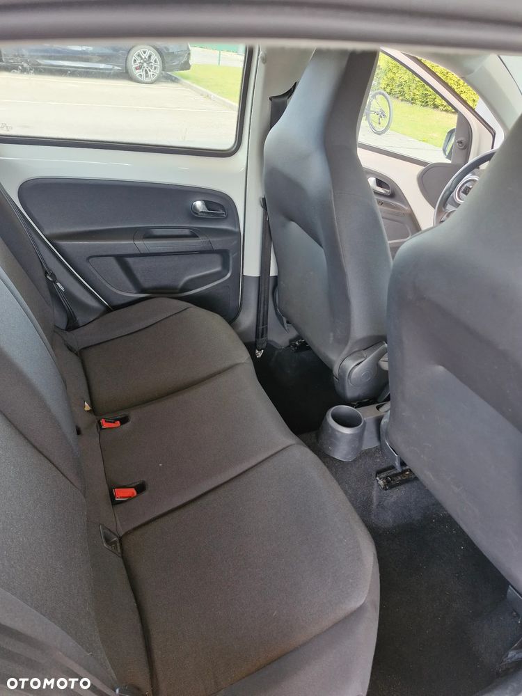 Volkswagen up! 1.0 move EU6 - 4