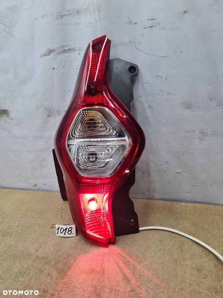 LAMPA LEWA TYLNA LEWY TYŁ DACIA LODGY 2012- - 2