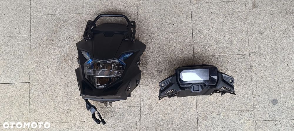 HONDA CB500 X LAMPA PRZÓD REFLEKTOR CZASZA OWIEWKA STELAŻ LICZNIK ZEGARY2021 - 1