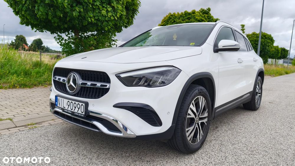 Mercedes-Benz GLA 200 Style - 22