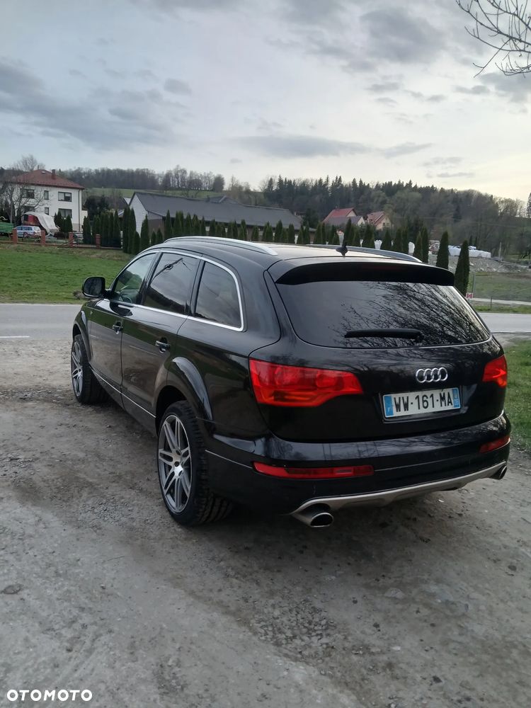 Audi Q7 - 4