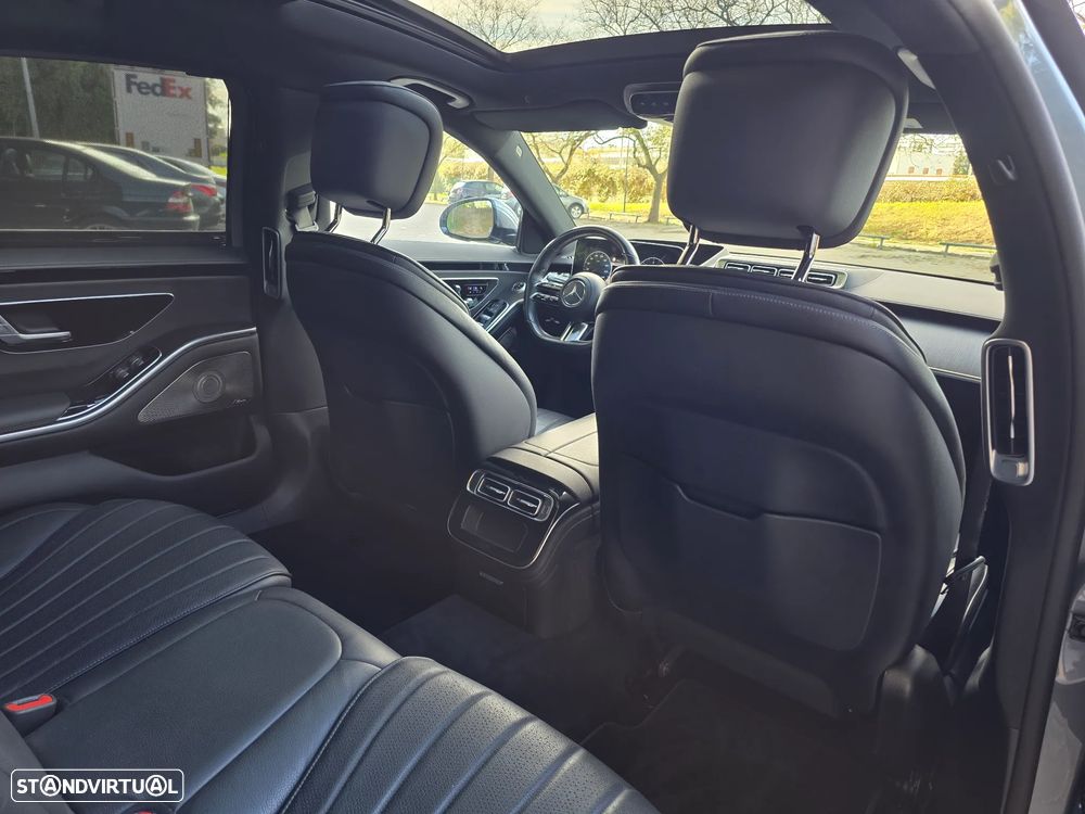 Mercedes-Benz S 400 d Longo 4Matic - 38