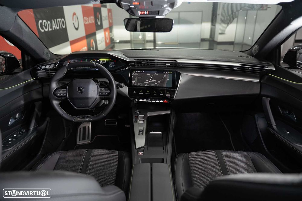 Peugeot 308 1.6 Hybrid GT Pack e-EAT8 - 11