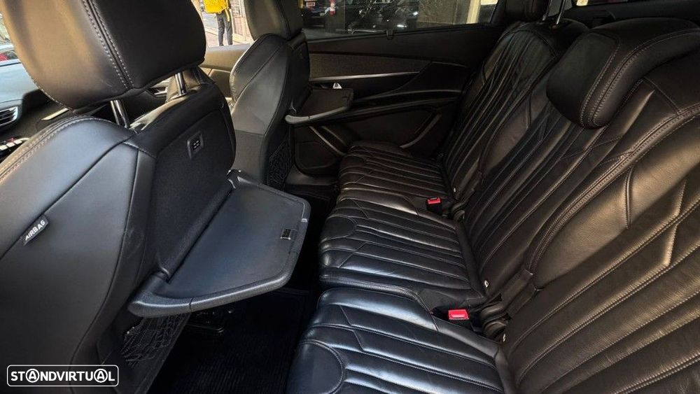 Peugeot 5008 1.5 BlueHDi Allure - 19