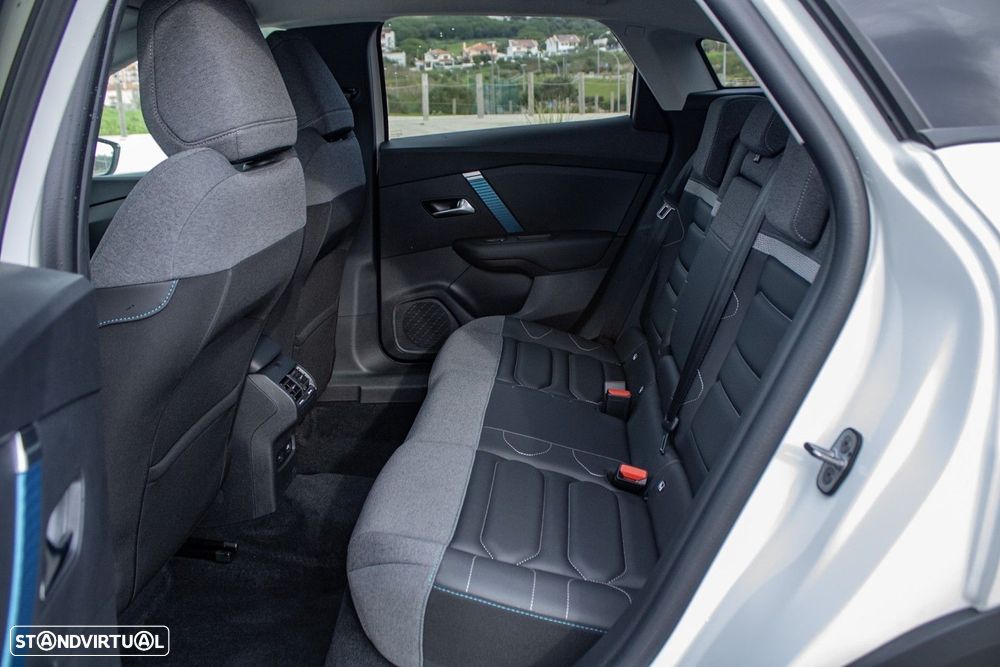 Citroën e-C4 X MAX - 23