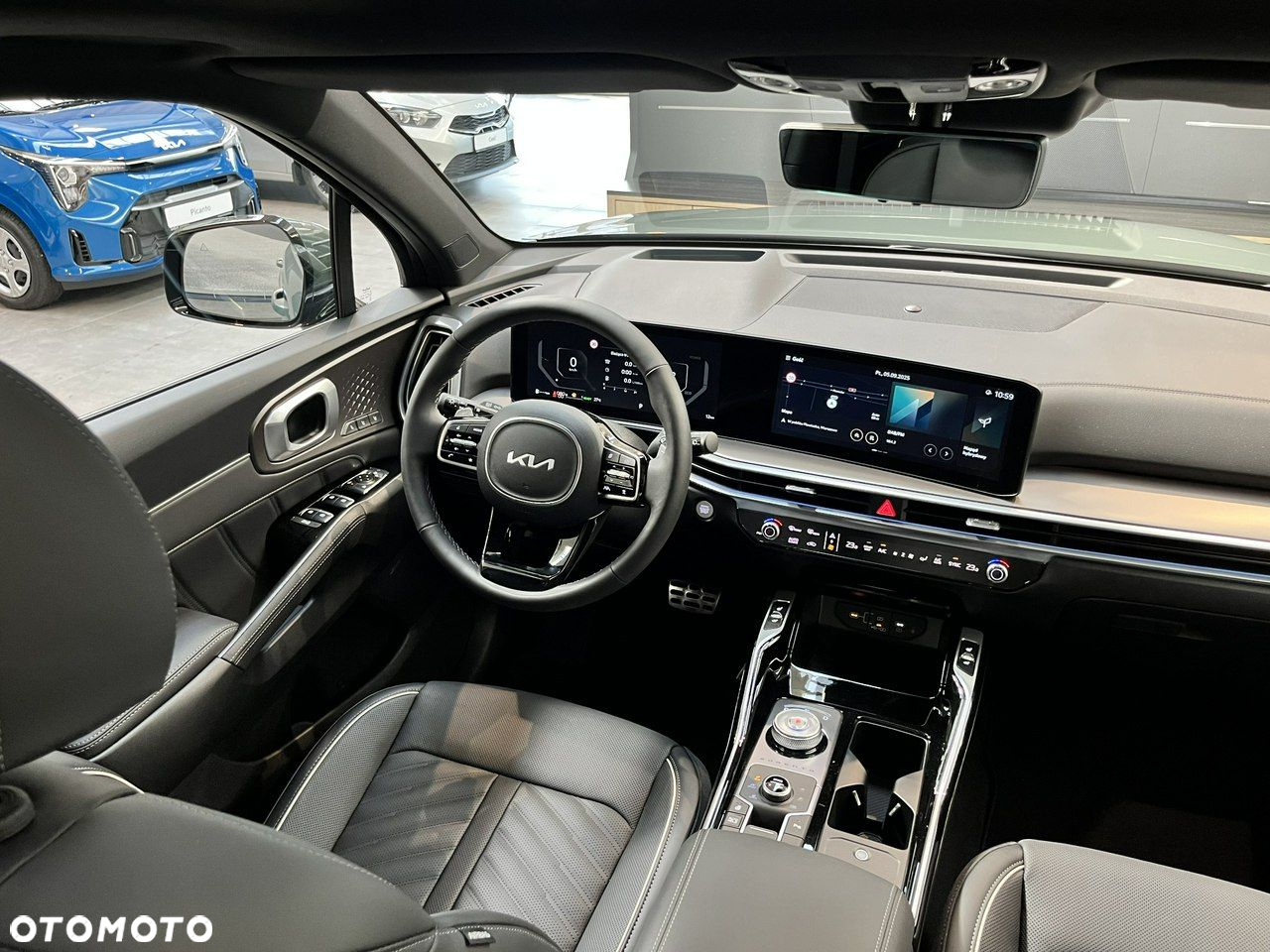 Kia Sorento - 12