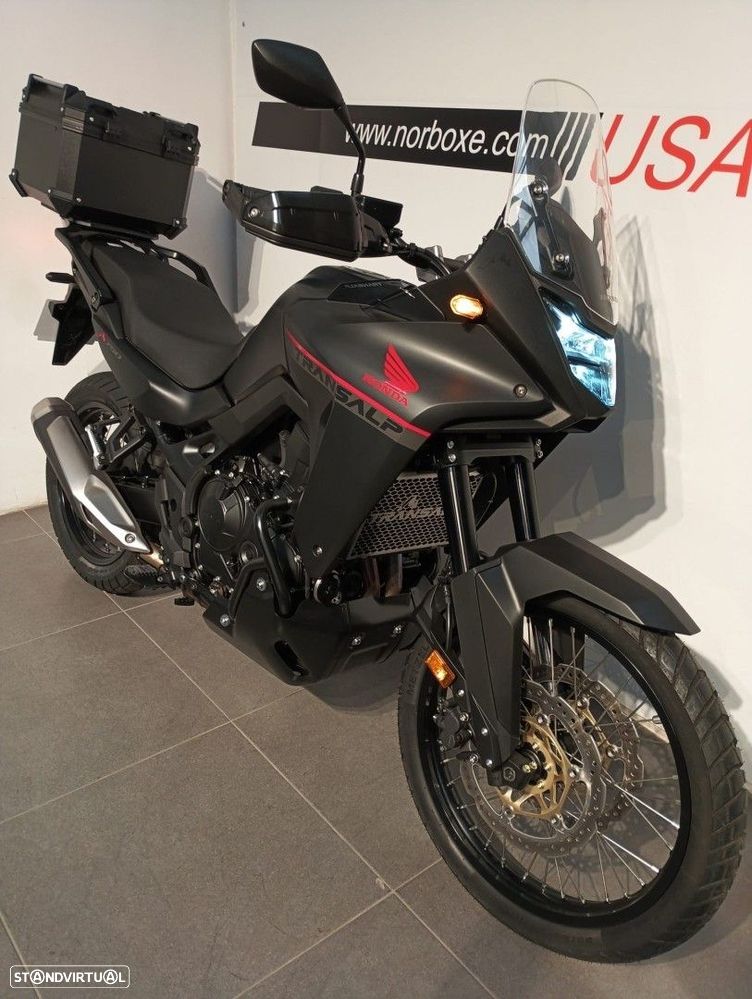 Honda Transalp XL 750 - 4