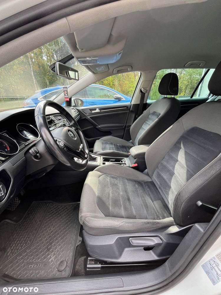 Volkswagen Golf 1.4 TSI BMT Highline DSG - 17