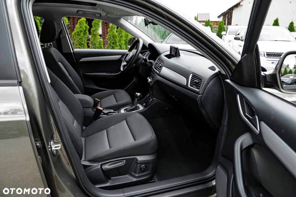 Audi Q3 2.0 TDI Quattro S tronic - 23
