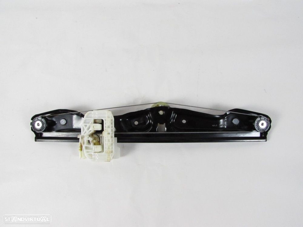 Elevador S/ Motor Esquerdo/Trás Seminovo/ Original BMW 1 (F20) 51357281883 - 2