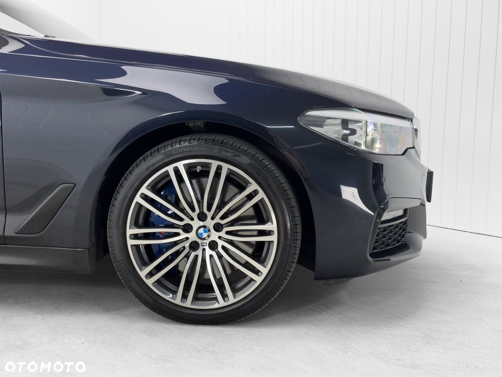 BMW Seria 5 540i xDrive M Sport sport - 9