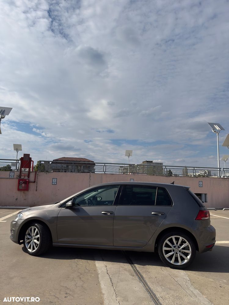 Volkswagen Golf 1.6 TDI BlueMotion Technology Comfortline - 3