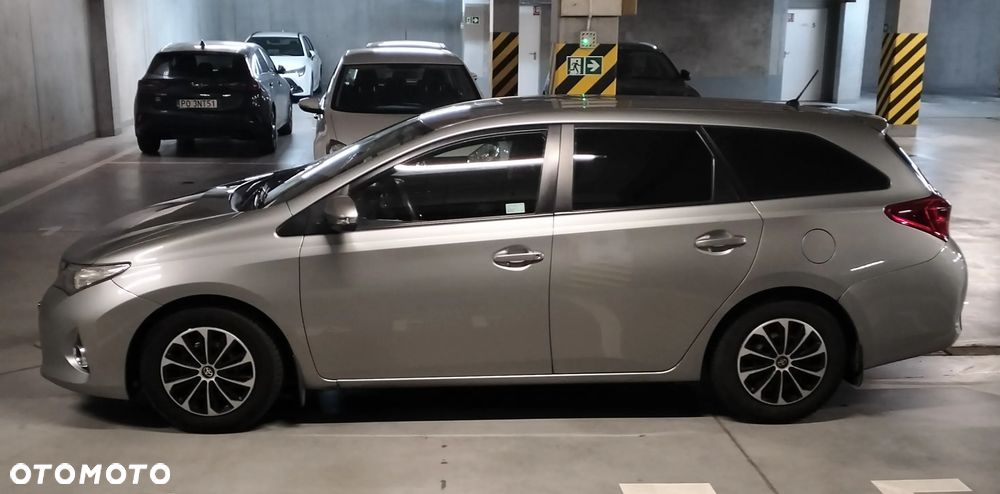 Toyota Auris 1.4 D-4D Active - 4