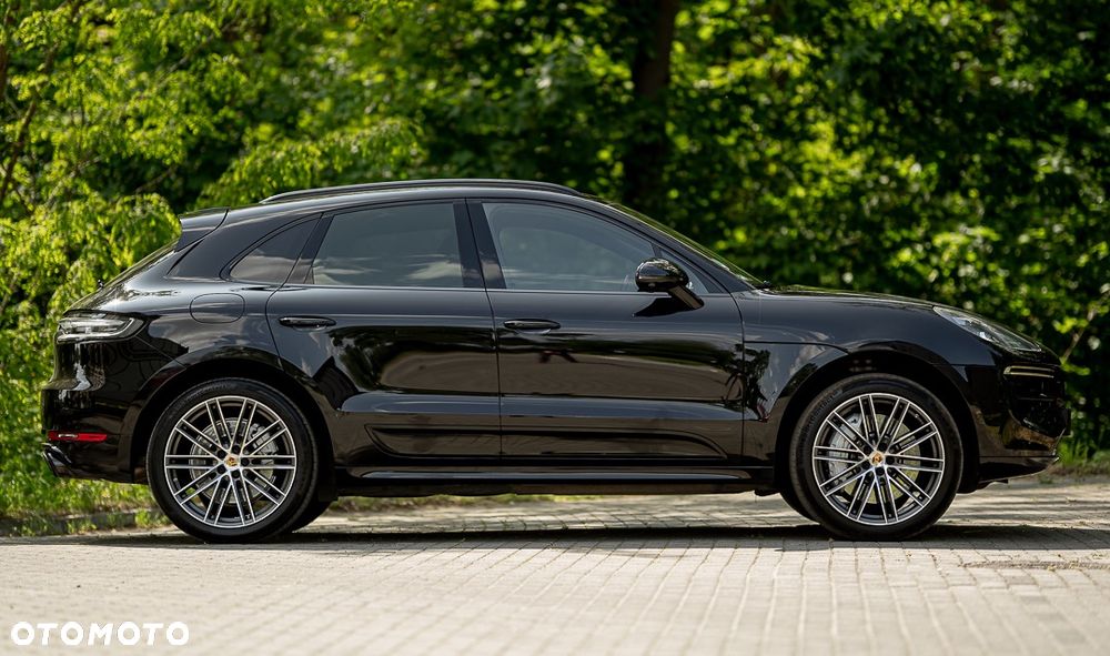Porsche Macan Turbo - 3