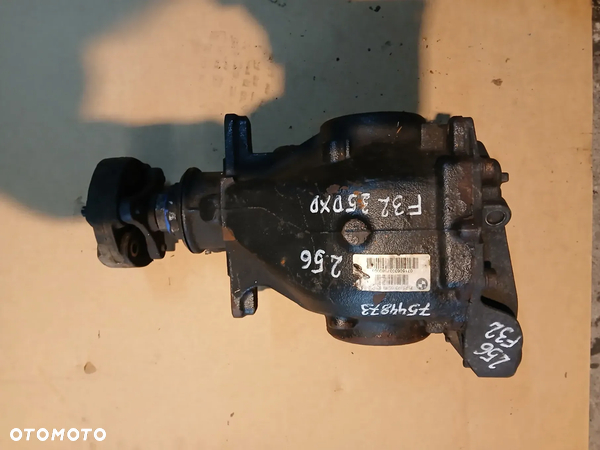 Most tylny dyferencjał BMW F30 F31 F32 3.5 l.d 4×4 2.56 7544873