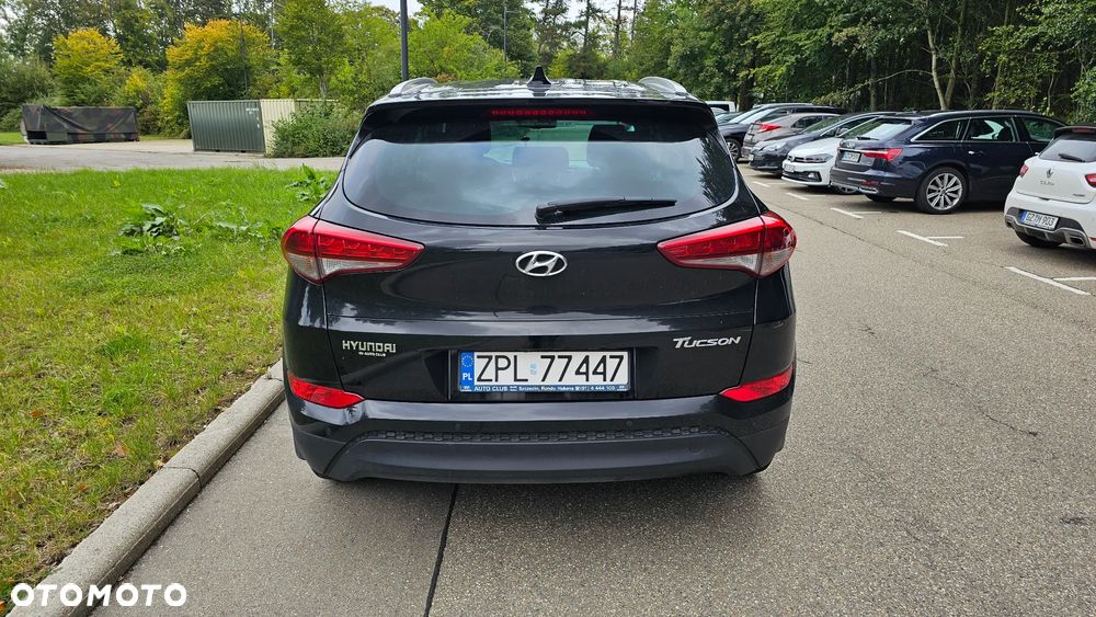 Hyundai Tucson 1.6 GDI BlueDrive Style 2WD - 4