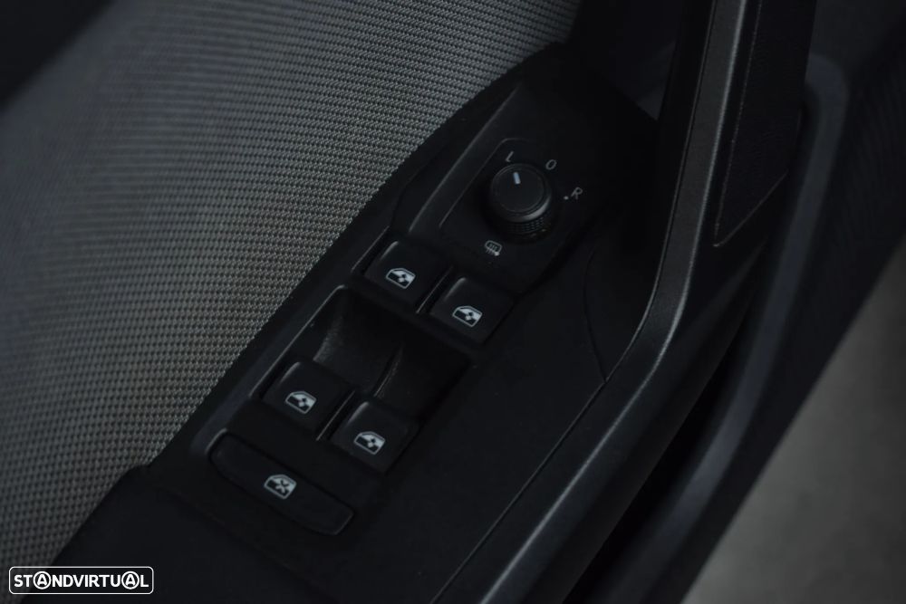 SEAT Leon ST 2.0 TDI Style - 8