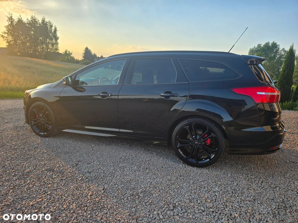 Ford Focus - 4