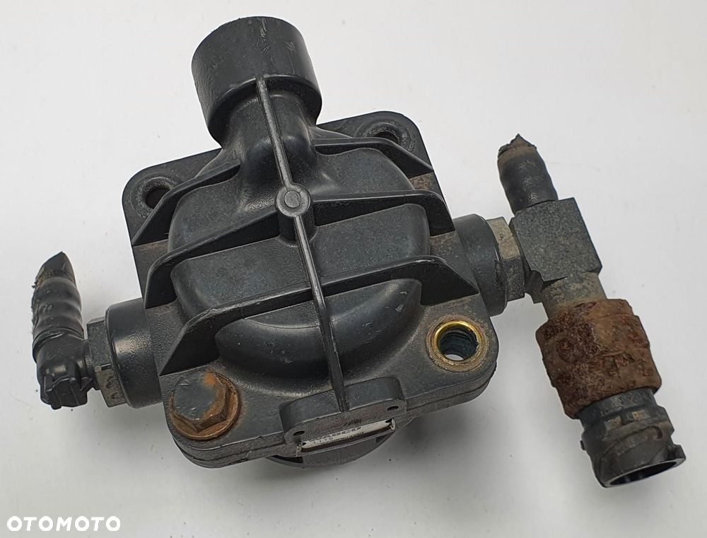 ZAWÓR HAMULCA RĘCZNEGO POSTOJOWEGO MERCEDES ACTROS MP4 A0044296344 - 1