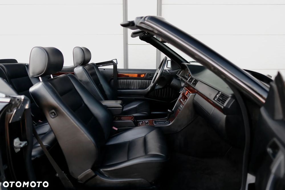 Mercedes-Benz W124 (1984-1993) - 19