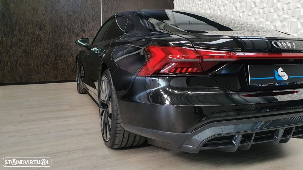 Audi e-tron GT quattro - 8