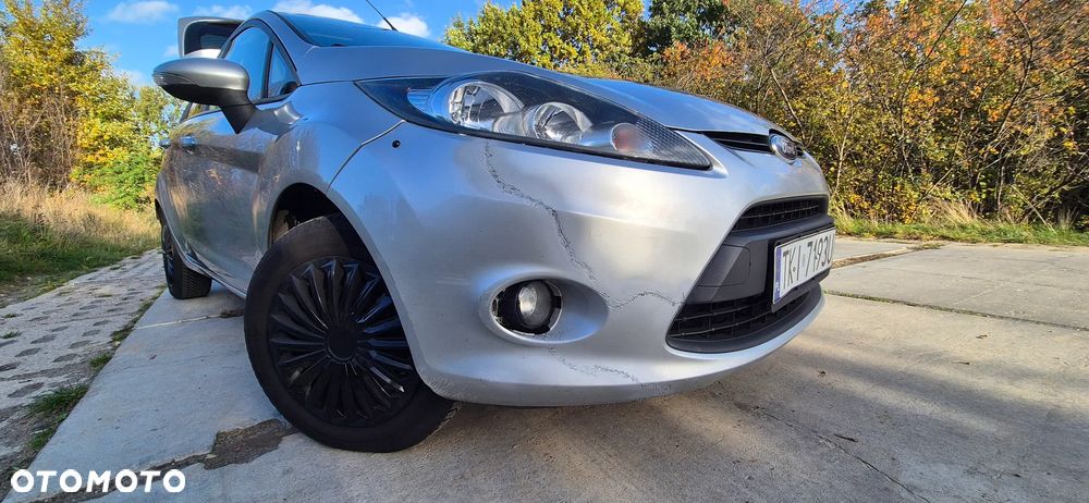 Ford Fiesta - 11