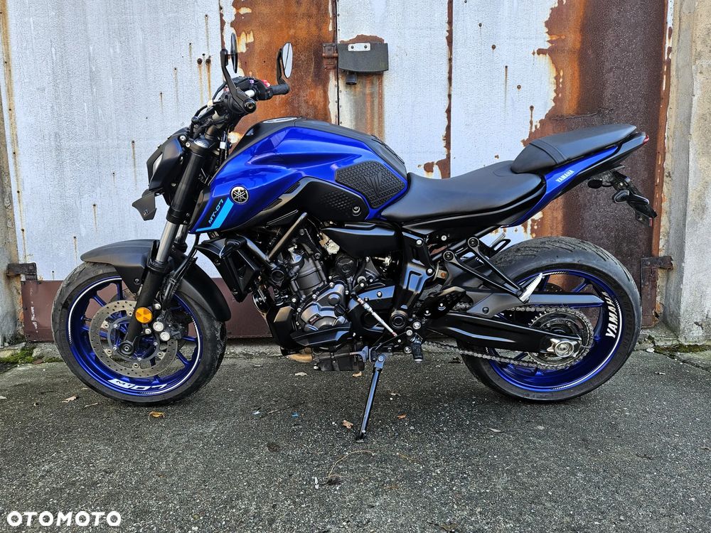 Yamaha MT - 6
