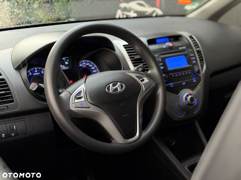 Hyundai ix20 1.4 Comfort - 12