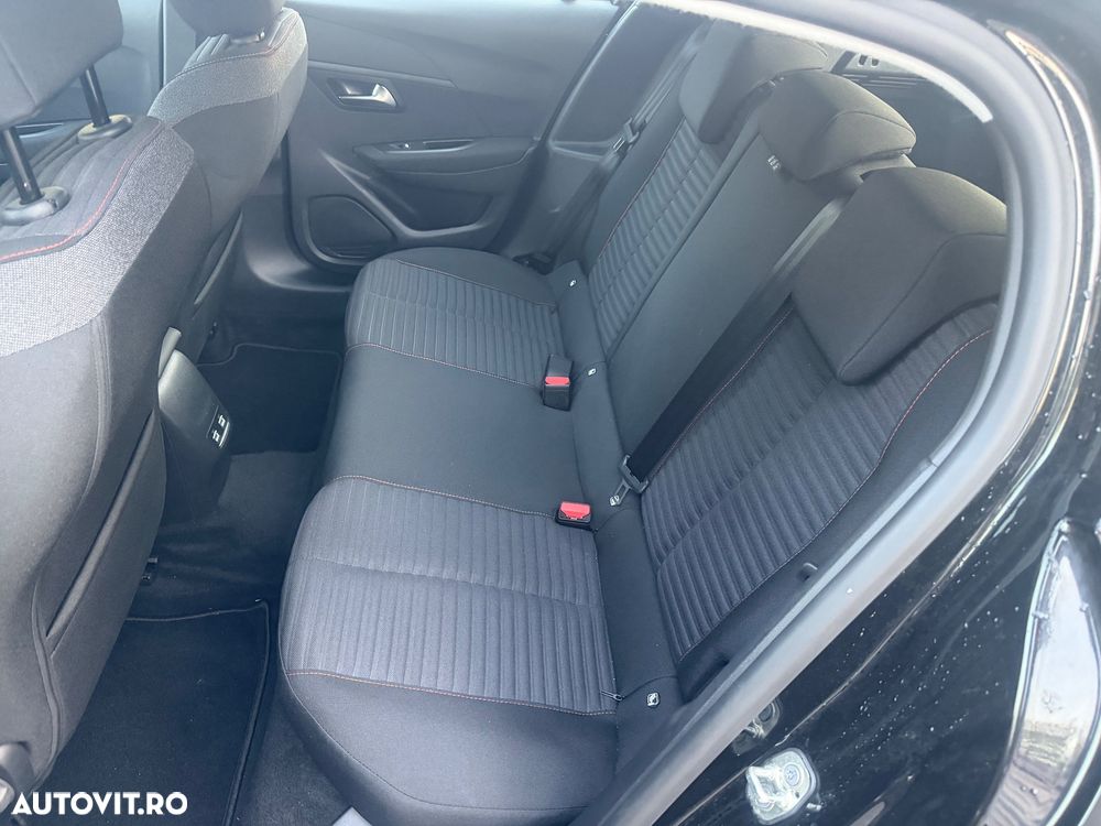 Peugeot 208 e-208 Active - 6