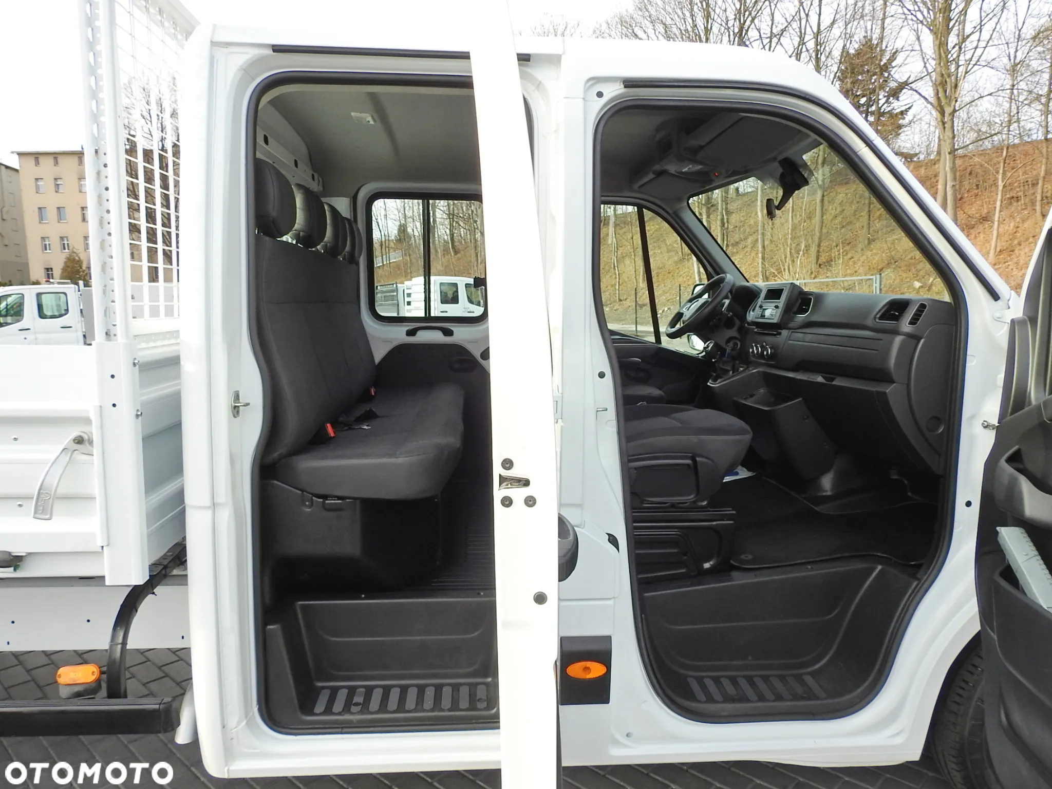Renault MASTER  WYWROTKA PODWÓJNA KABINA DOKA 6 MIEJSC TEMPOMAT LEDY BLIŹNIACZE KOŁA KLIMATYZACJA 130KM [ 572732 ] - 36