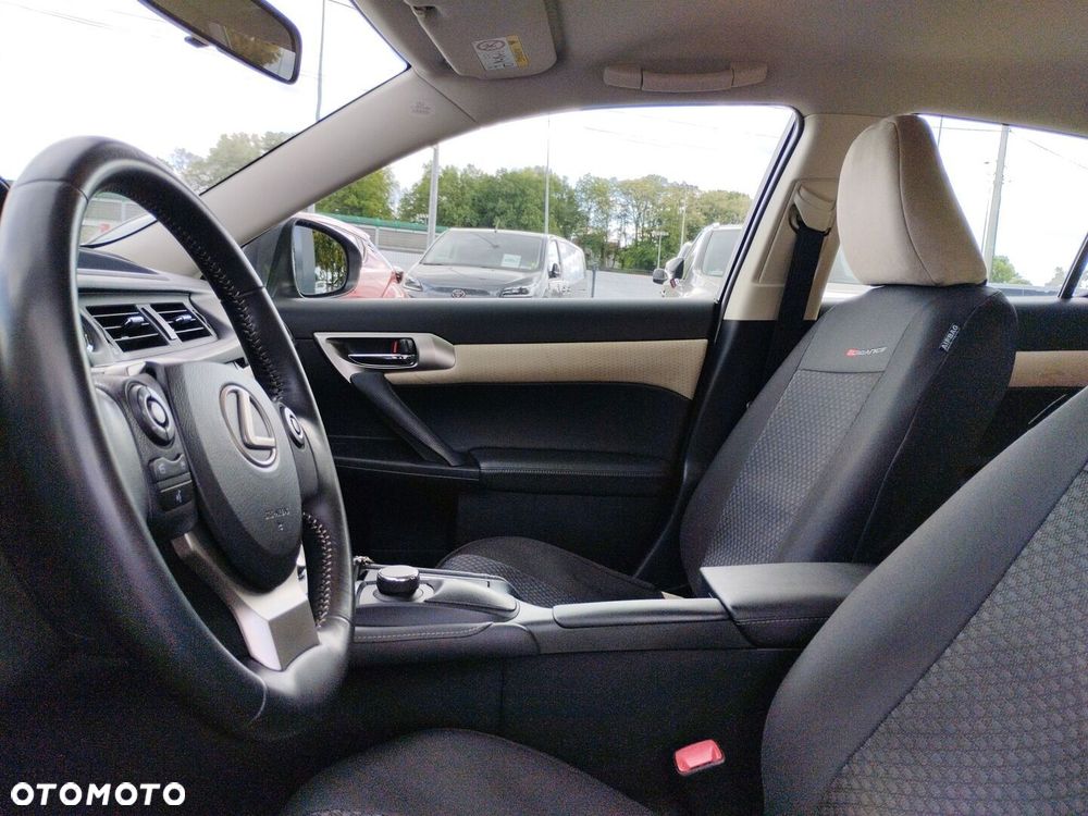 Lexus CT 200h Elegance - 12