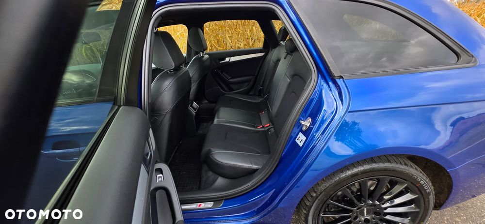 Audi A4 Avant 2.0 TDI clean diesel Quattro S tronic - 16