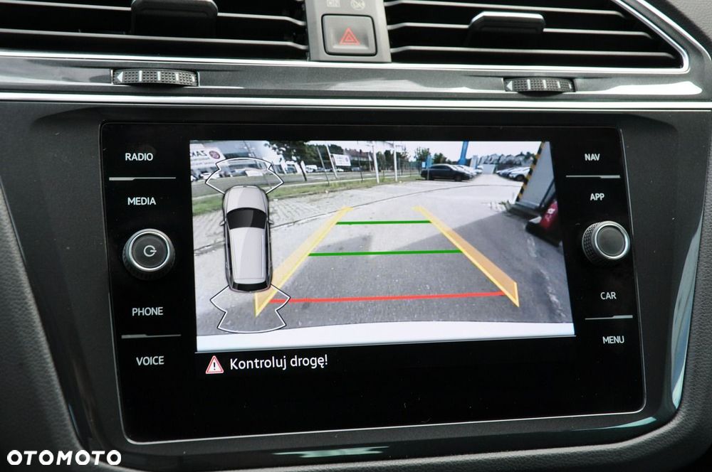 Volkswagen Tiguan 2.0 TDI SCR Elegance DSG - 20