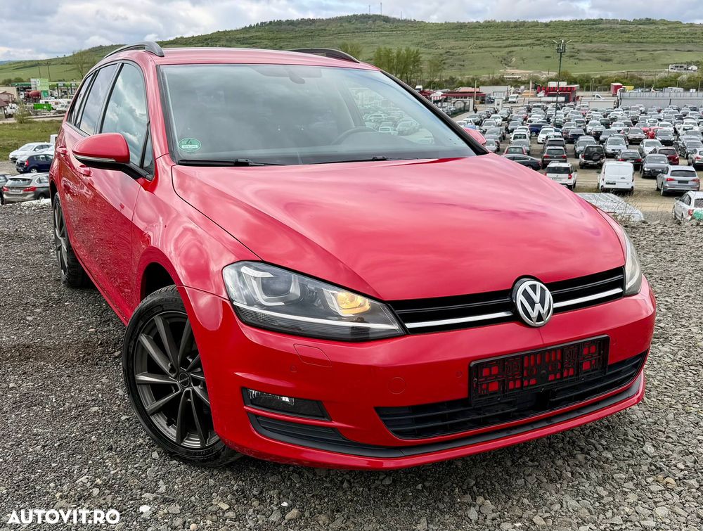 Volkswagen Golf 1.6 TDI DSG BMT Comfortline - 23
