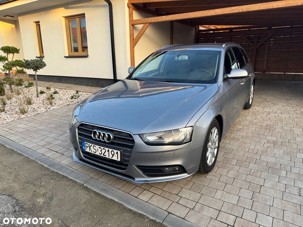 Audi A4 - 1
