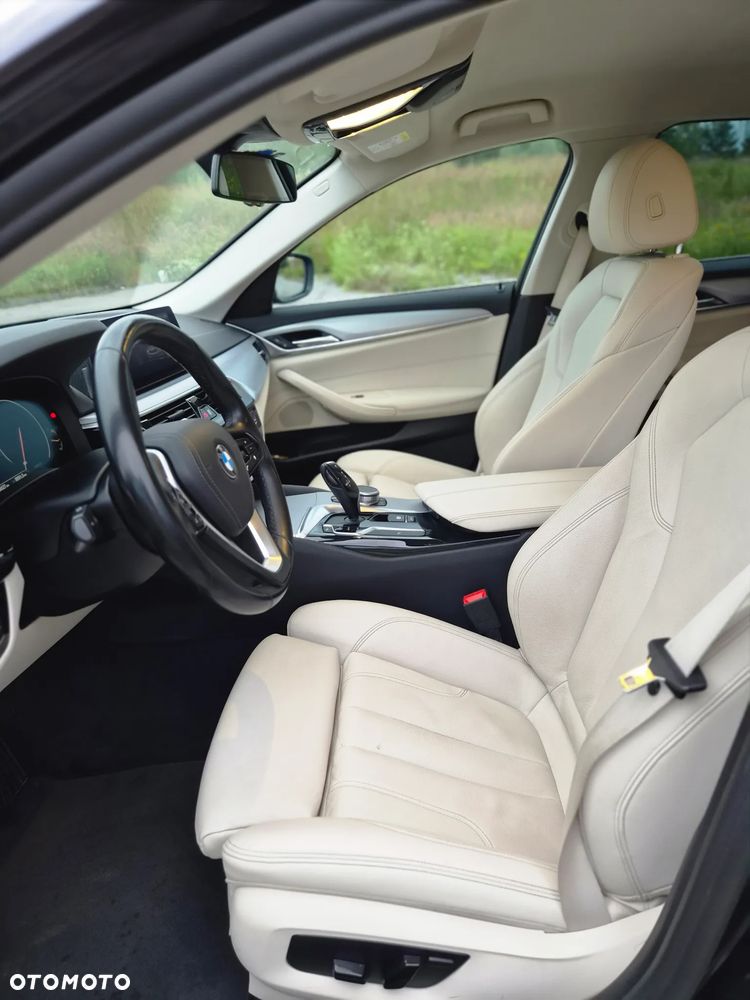 BMW Seria 5 520d MHEV Luxury Line sport - 15