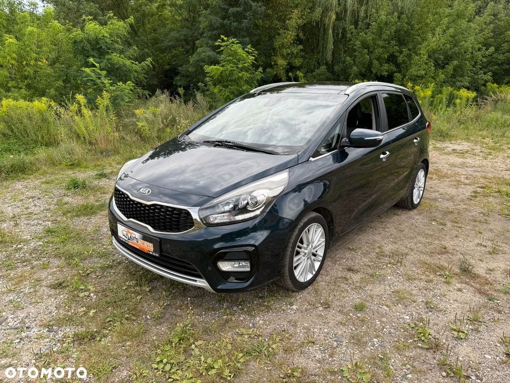 Kia Carens 1.7 CRDi M 7os - 9