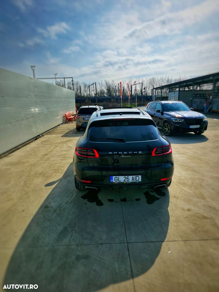 Porsche Macan - 9