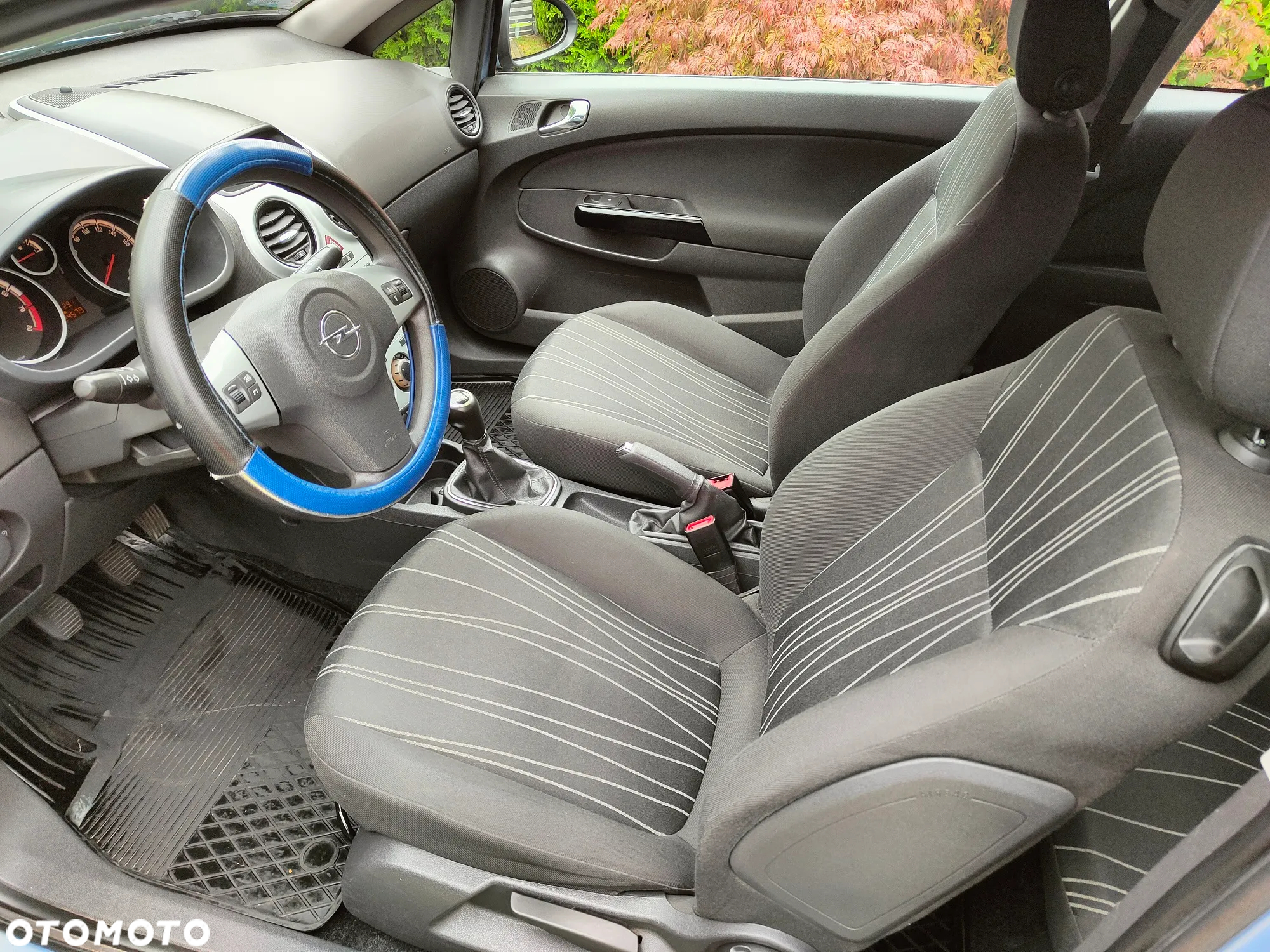 Opel Corsa 1.2 16V Enjoy - 9