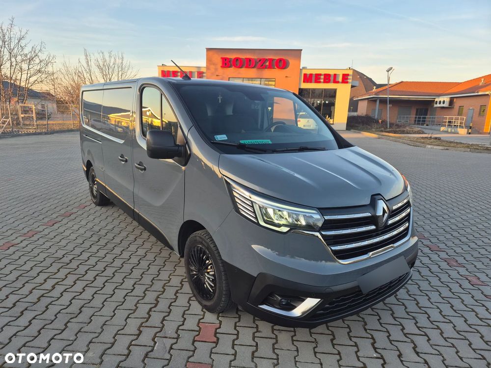 Renault Trafic - 8