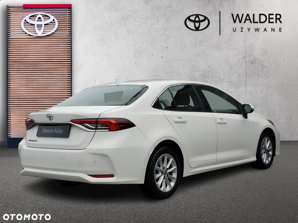 Toyota Corolla - 5