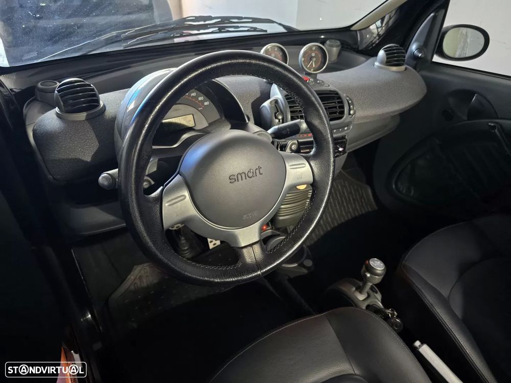 Smart Fortwo Cabrio BRABUS - 10