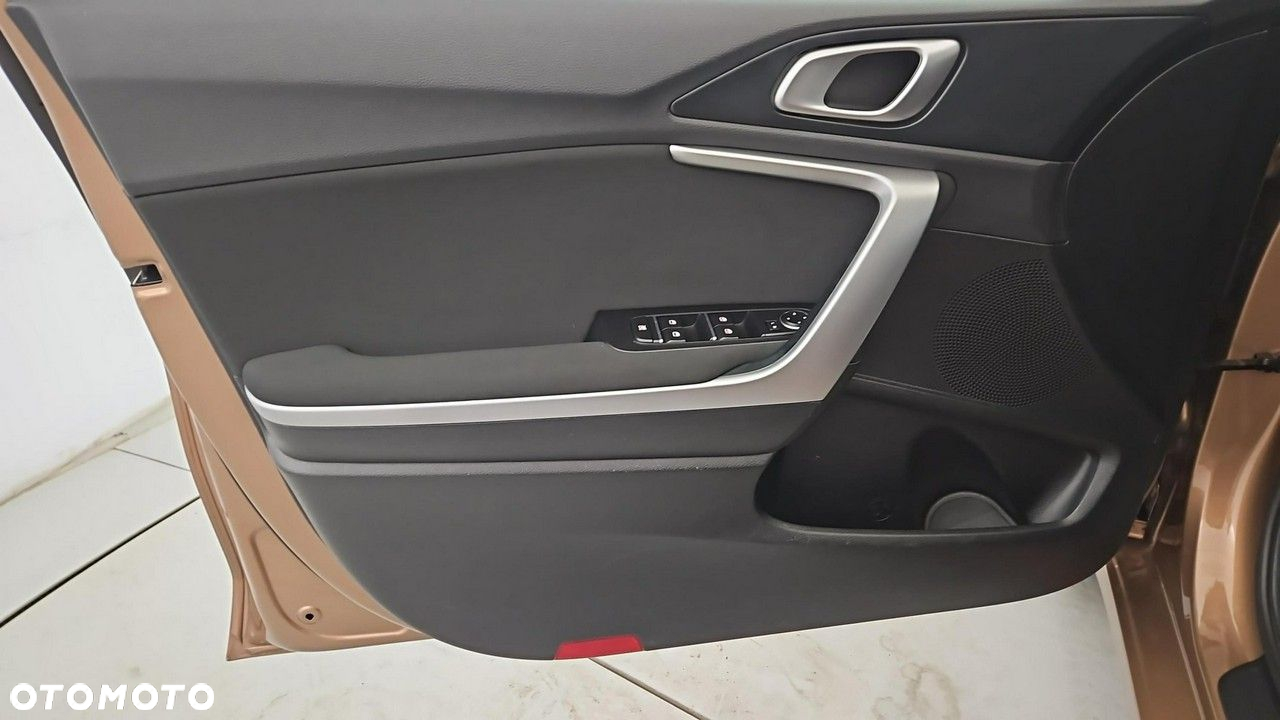 Kia Ceed 1.5 T-GDI L Business Line - 10