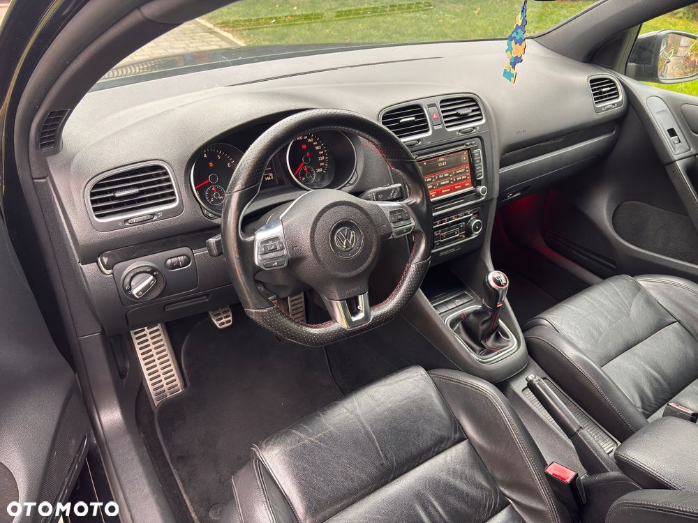 Volkswagen Golf VI 2.0 TSI GTI - 8