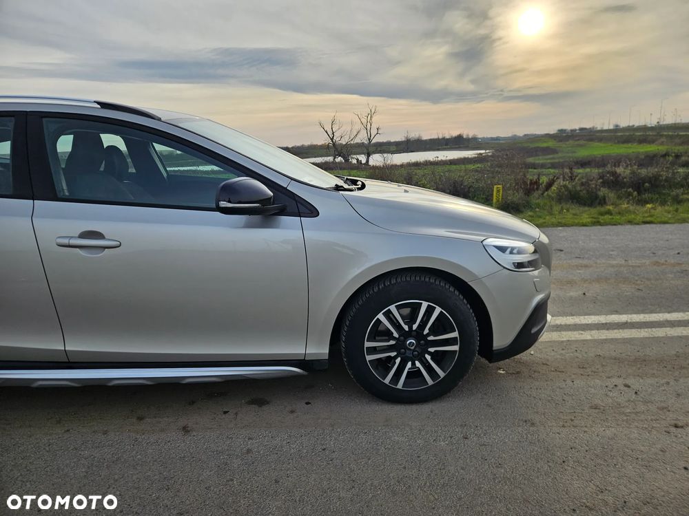 Volvo V40 T3 Drive-E Momentum - 7