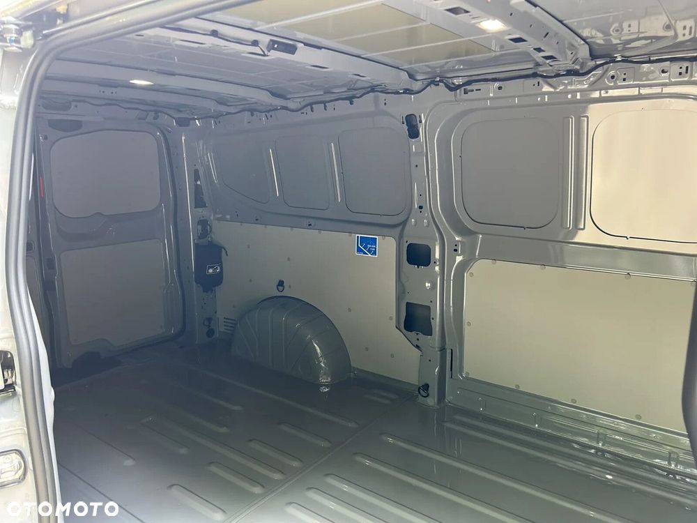 Volkswagen Transporter Furgon L2/4MOTION 4x4/AUTOMAT, 2.0 TDI 150 KM - 13