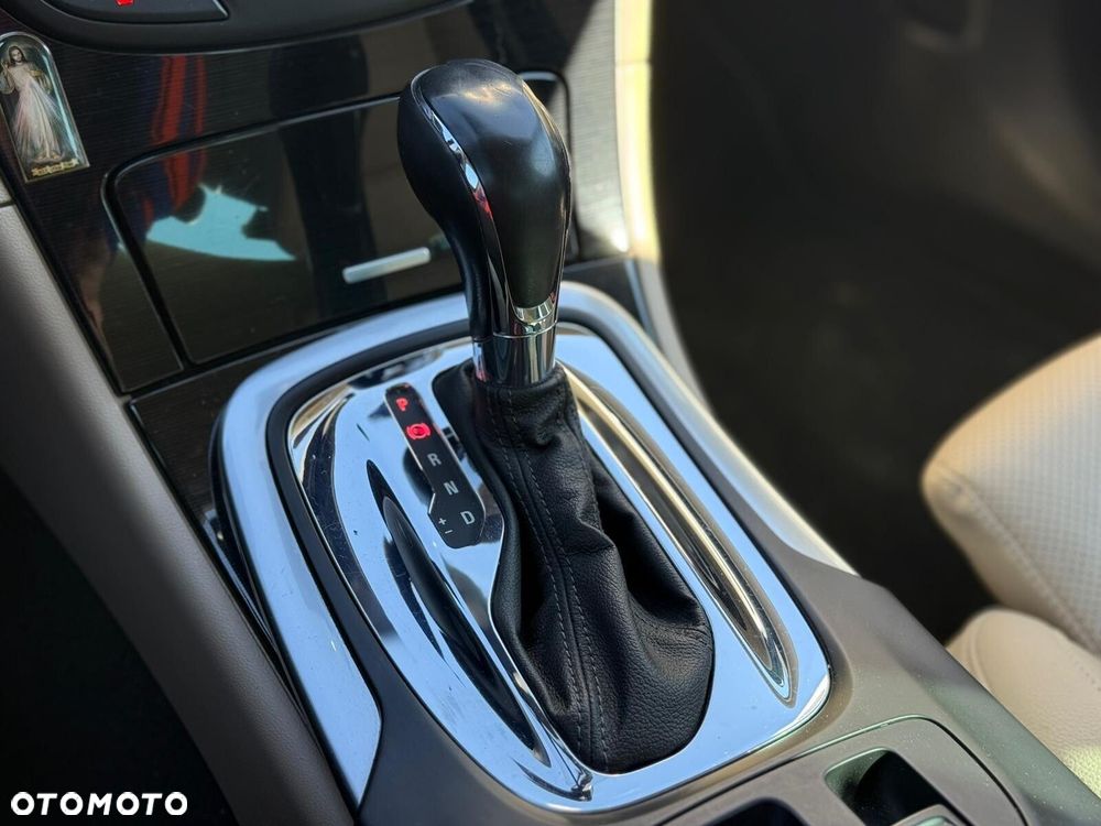 Opel Insignia - 36