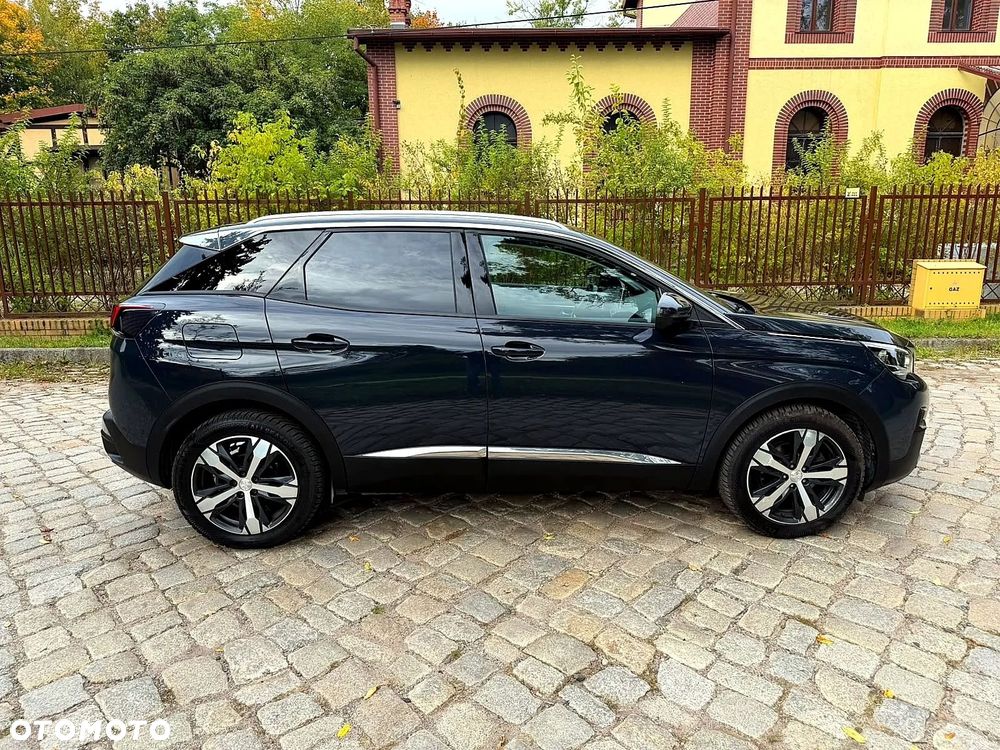 Peugeot 3008 PureTech 130 Stop & Start GPF Allure Business-Paket - 22