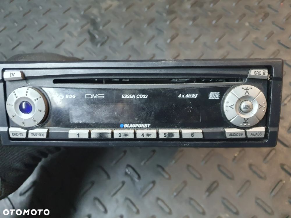 RADIOODTWARZACZ SAMOCHODOWY 1-DIN BLAUPUNKT ESSEN CD33 4X45W RDS CD X-BASS - 3